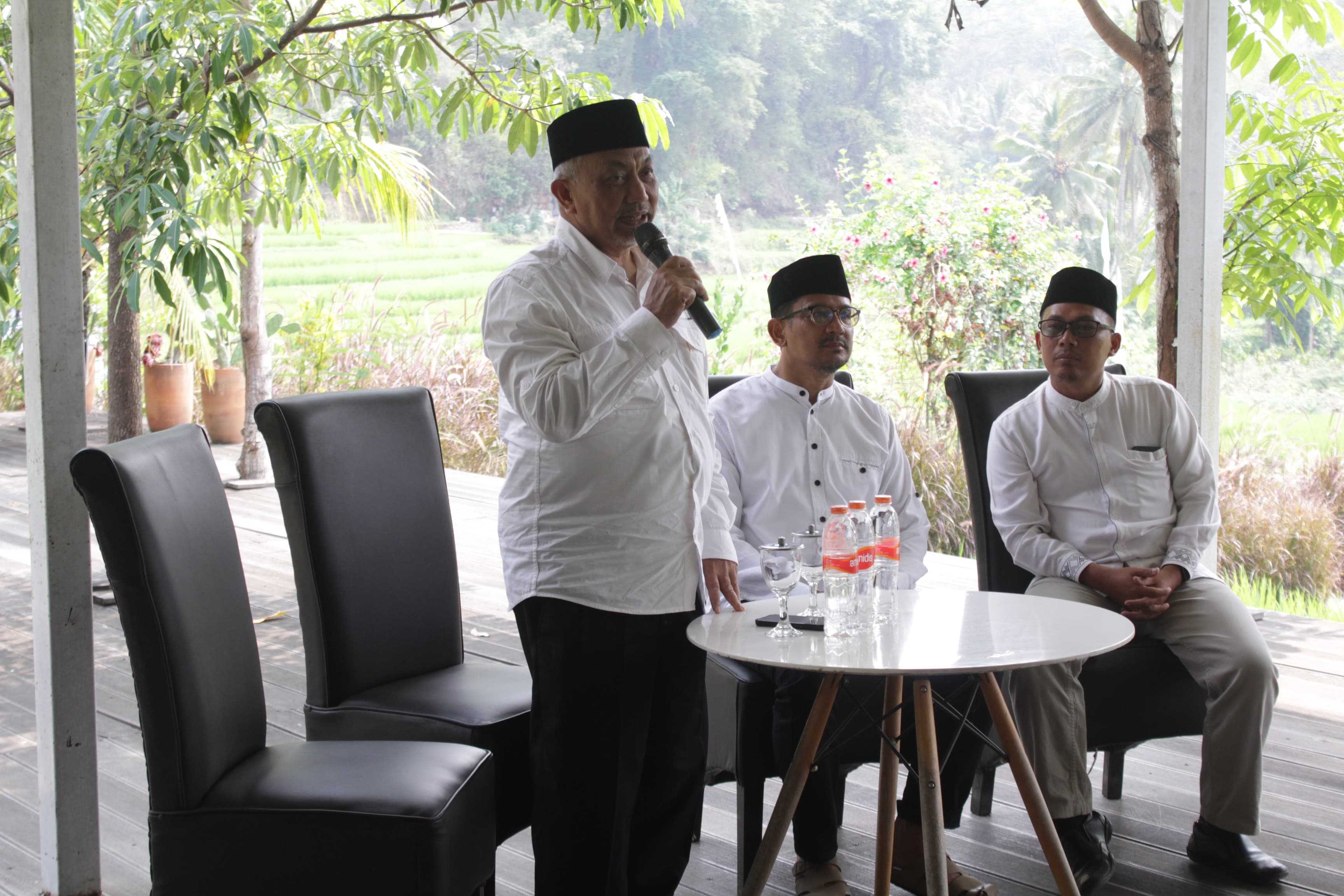 Berkunjung Ke Garut,Calon Gubernur Jabar Nomor Urut 3 Ahmad Syaikhu bersilaturahmi Bersama Para Tokoh di Kabupaten Garut